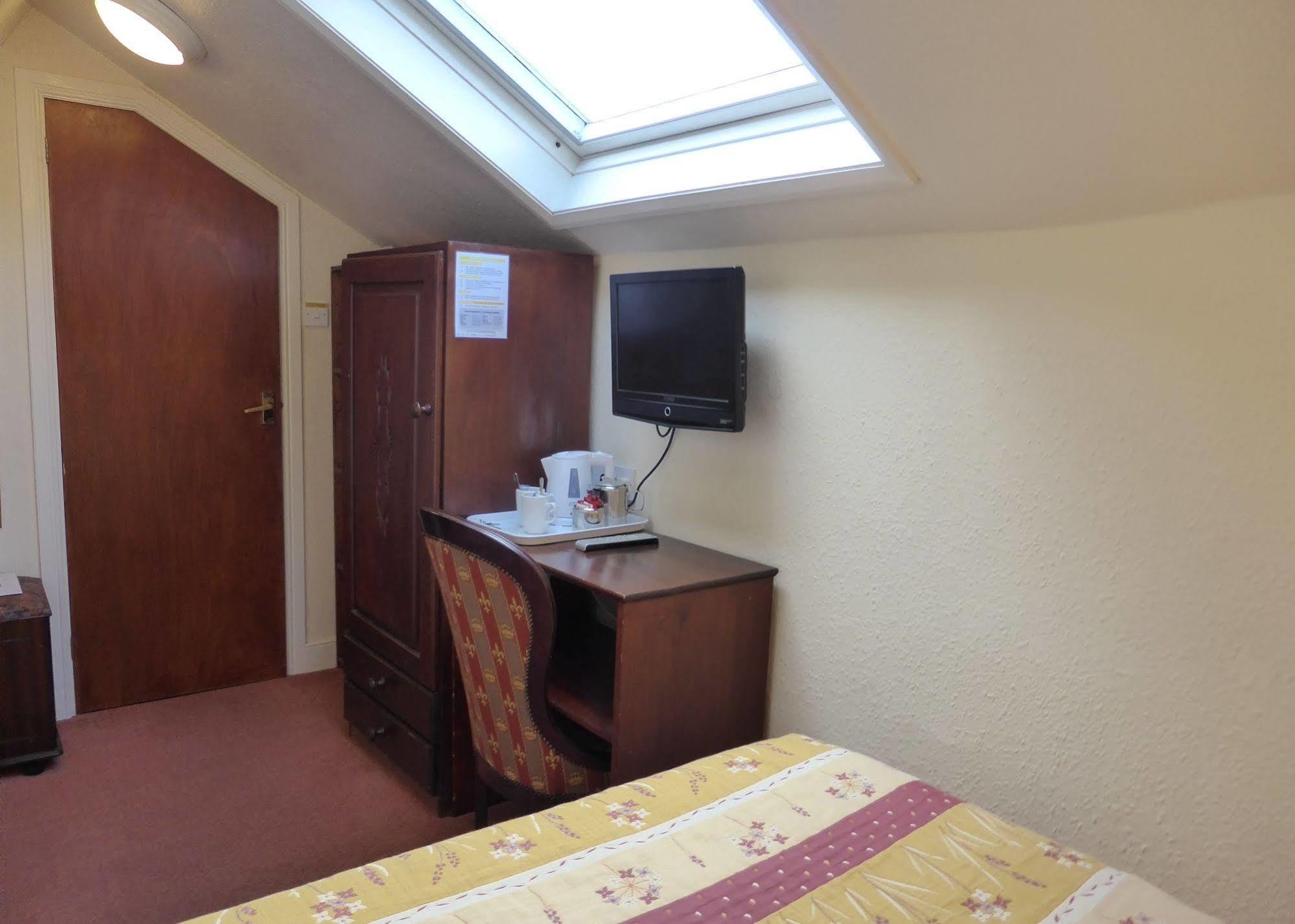 May Cottage B&B Bowness-on-Windermere Extérieur photo