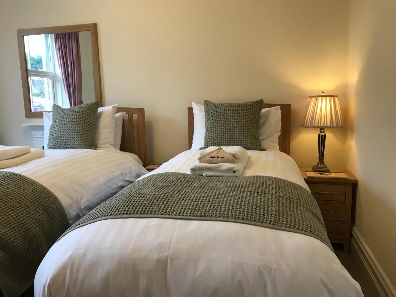 May Cottage B&B Bowness-on-Windermere Extérieur photo