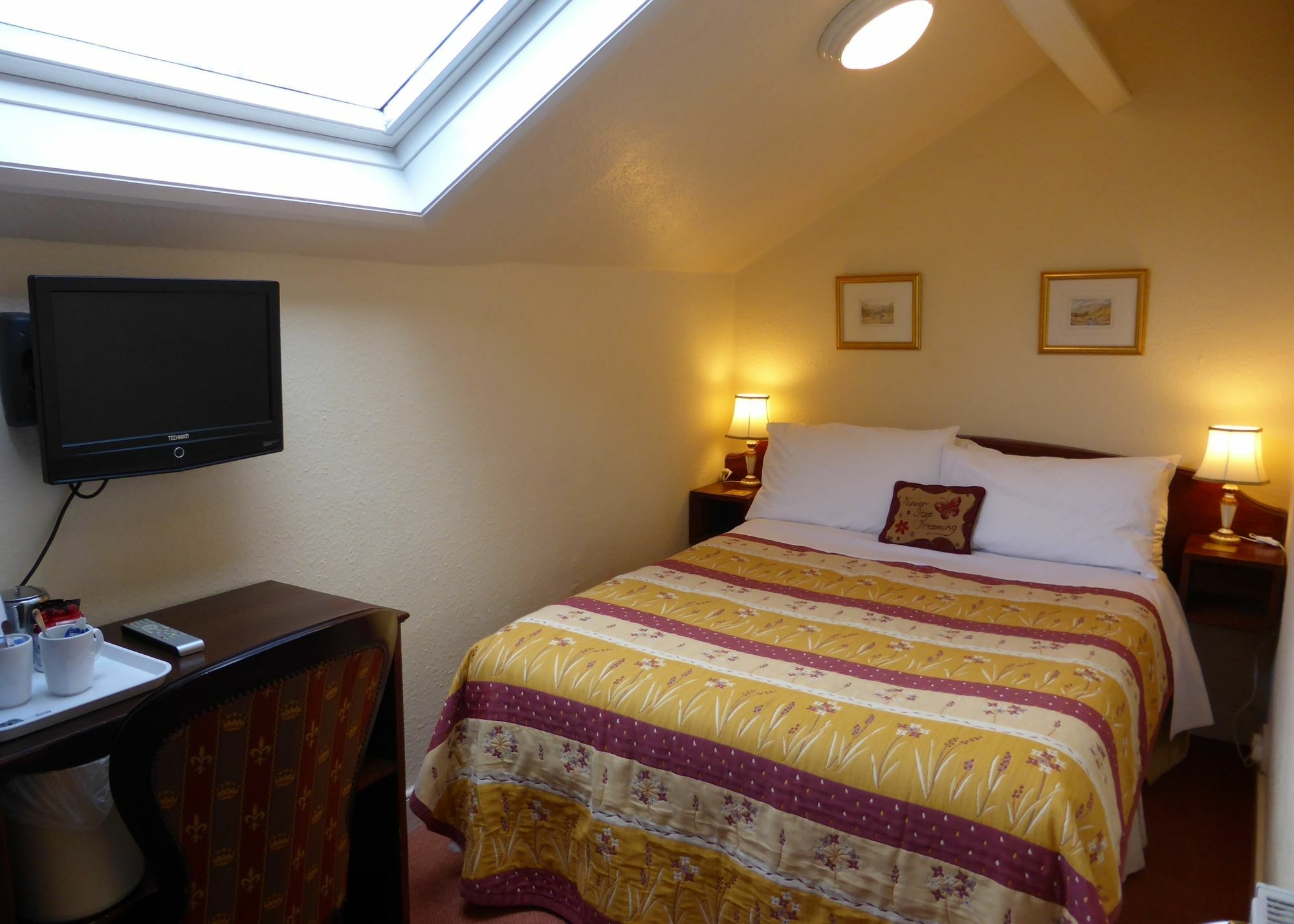 May Cottage B&B Bowness-on-Windermere Extérieur photo